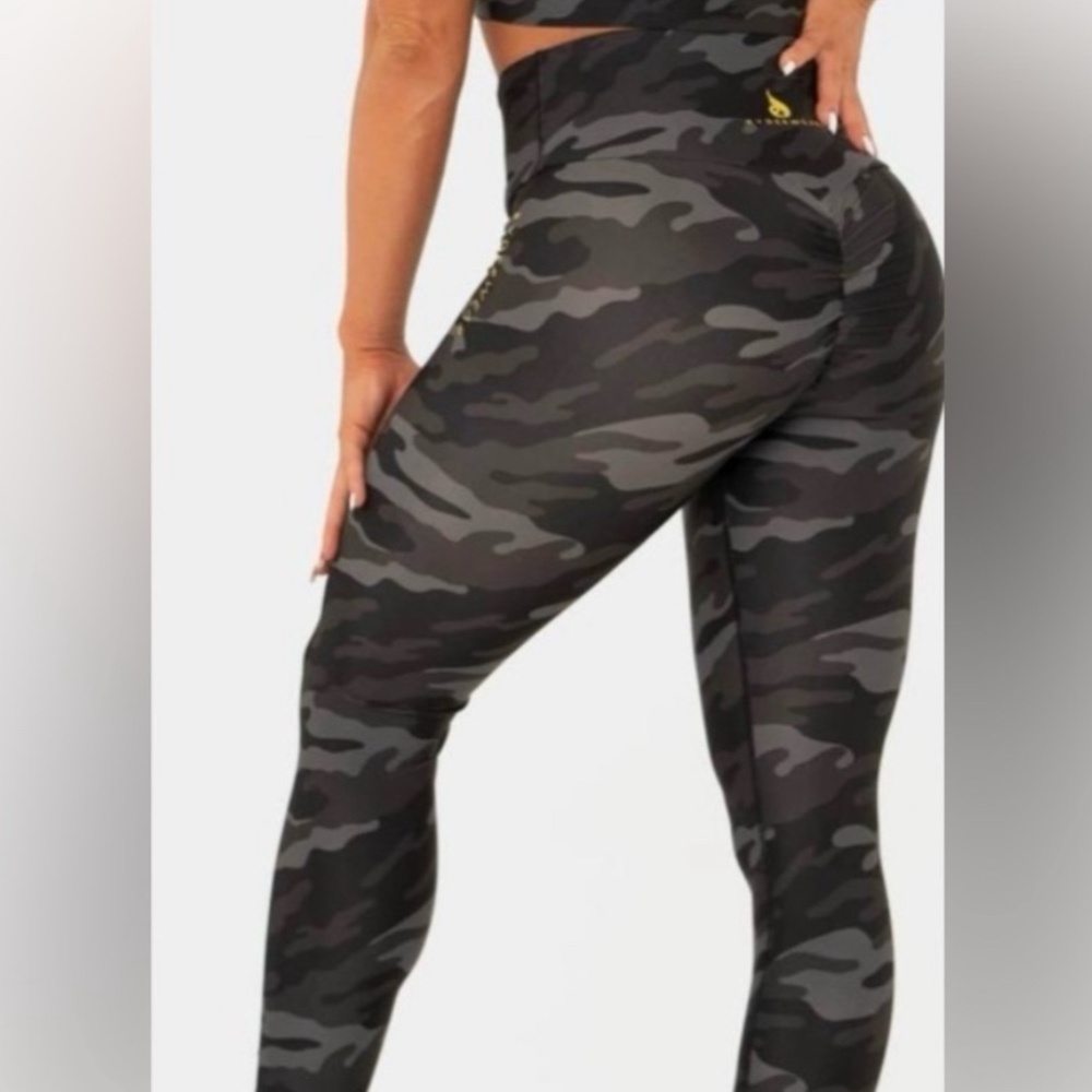 Ryderwear scrunch but leggings